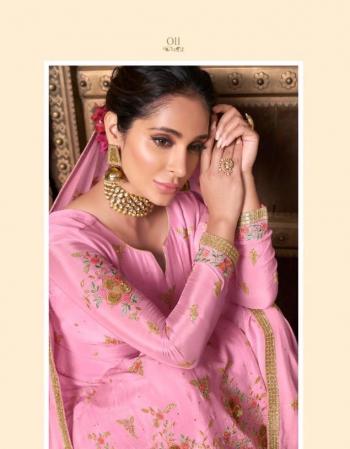 Glossy Simar Suhani Chinon Suits wholesaler