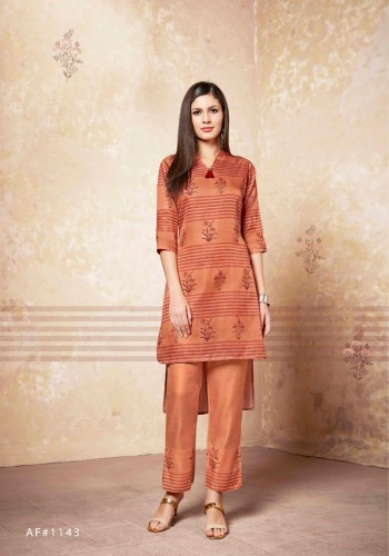 Feminista Westside Linen kurtis with pant catalog wholesaler