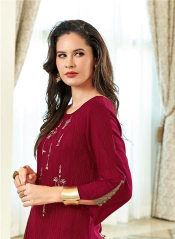 Ladies Flavour ozarro Rayon kurtis with Pant Catalog