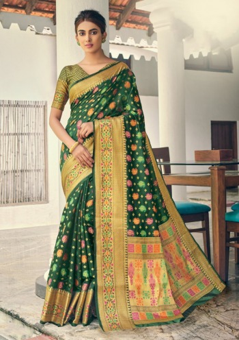 Pehnava heavy Banarasi Silk Saree catalog wholesaler