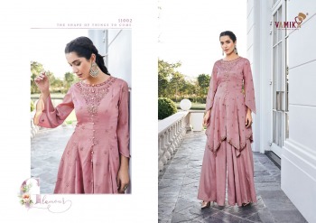 Vamika Chhinon Stitched salwar kameez