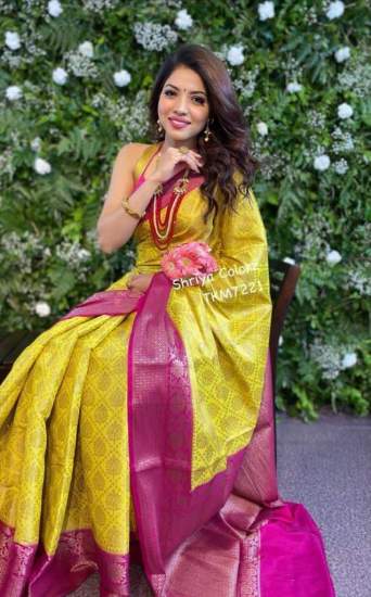 Yello-Soft-Lichi-Silk-Saree-wholesaler-3